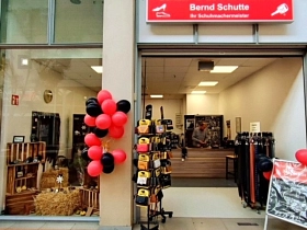 Außenansicht Schuh-und Schlüsseldienst © Bernd Schutte