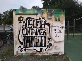 Container Außenansicht © Flause